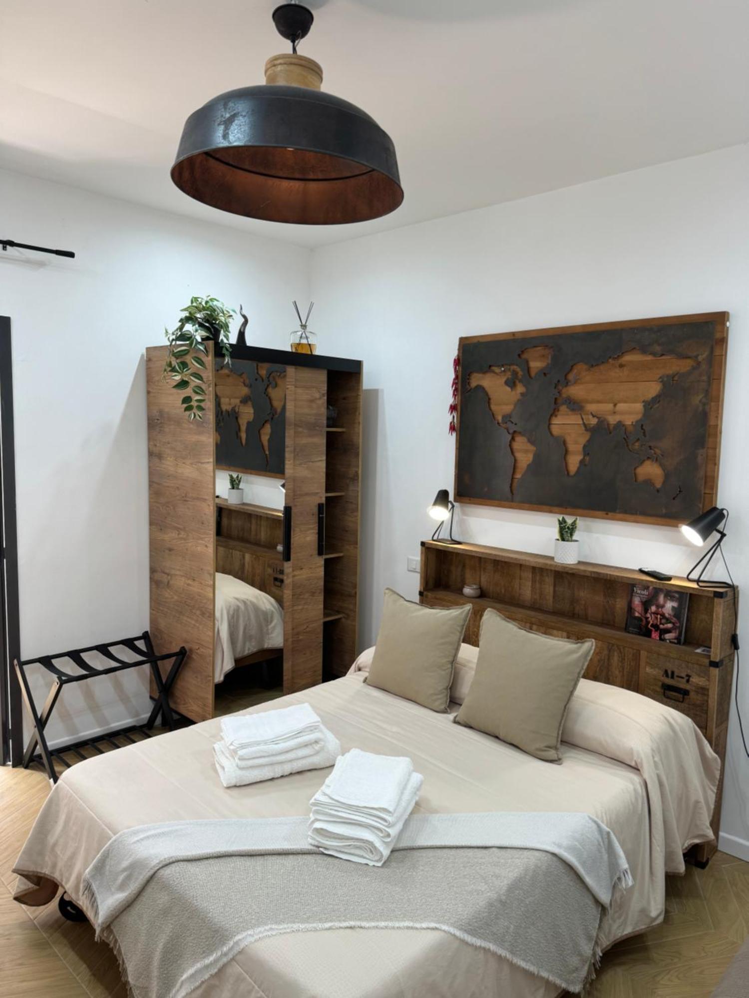 Gennarino Apartments - Panorama Suite With Balcony And Urban Loft Nápoly Kültér fotó