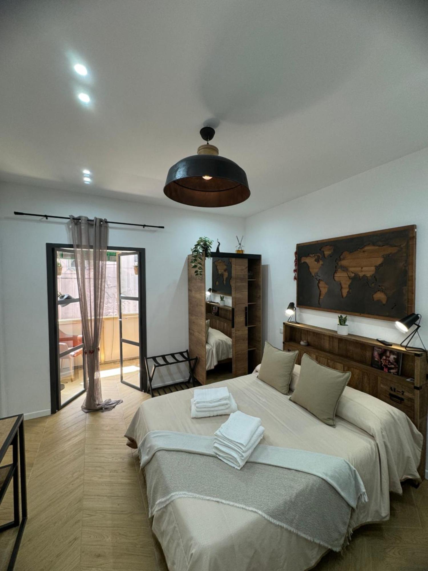 Gennarino Apartments - Panorama Suite With Balcony And Urban Loft Nápoly Kültér fotó