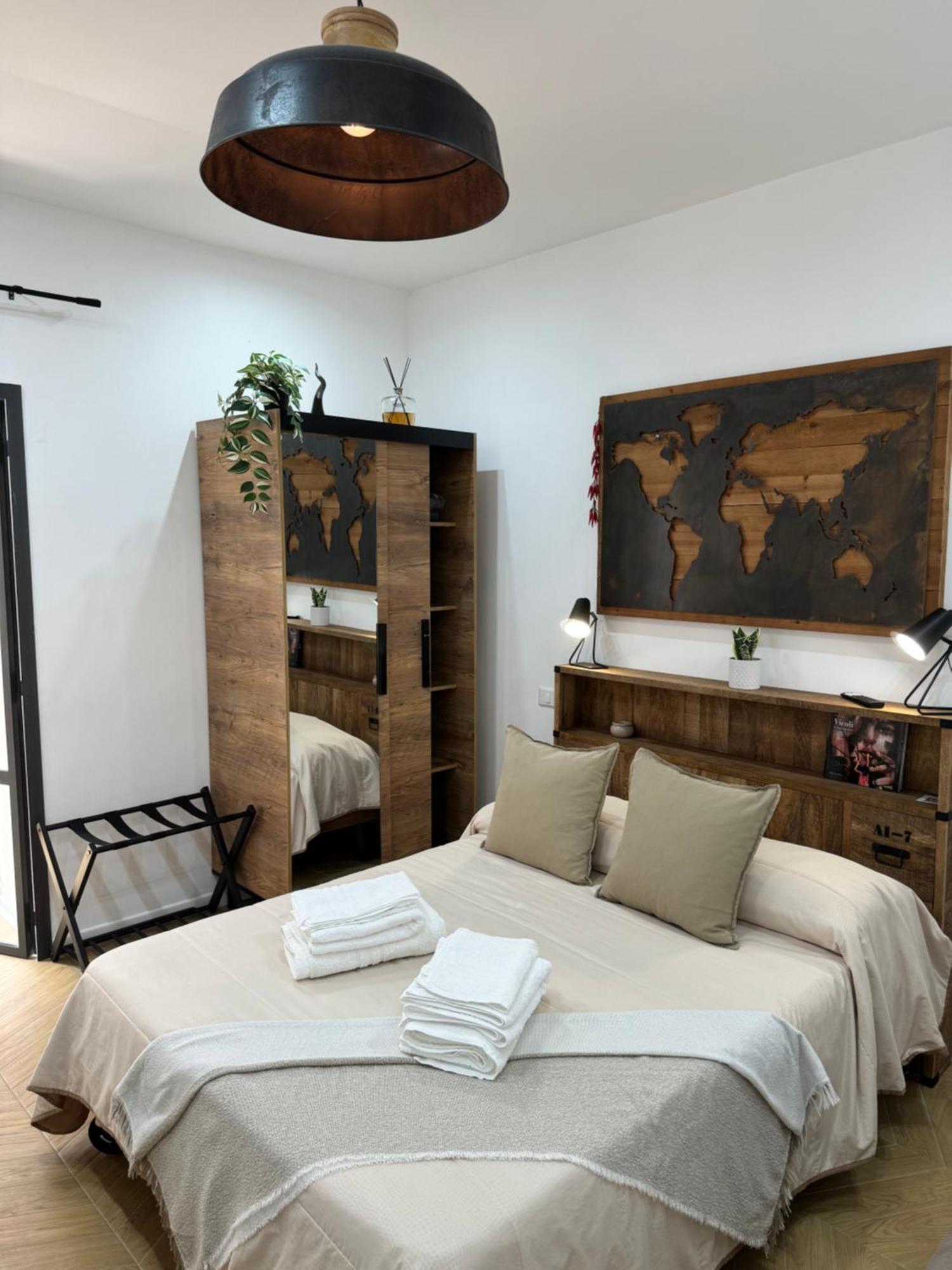 Gennarino Apartments - Panorama Suite With Balcony And Urban Loft Nápoly Kültér fotó